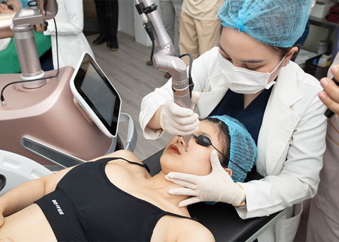 Oshun tích hợp hệ thống công nghệ Laser vào điều trị da